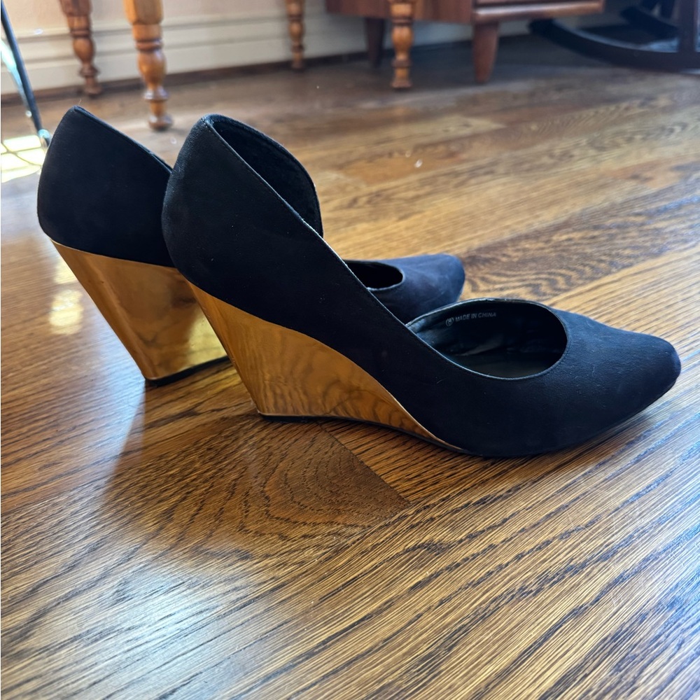 Elegant Black & Gold Wedge Heels